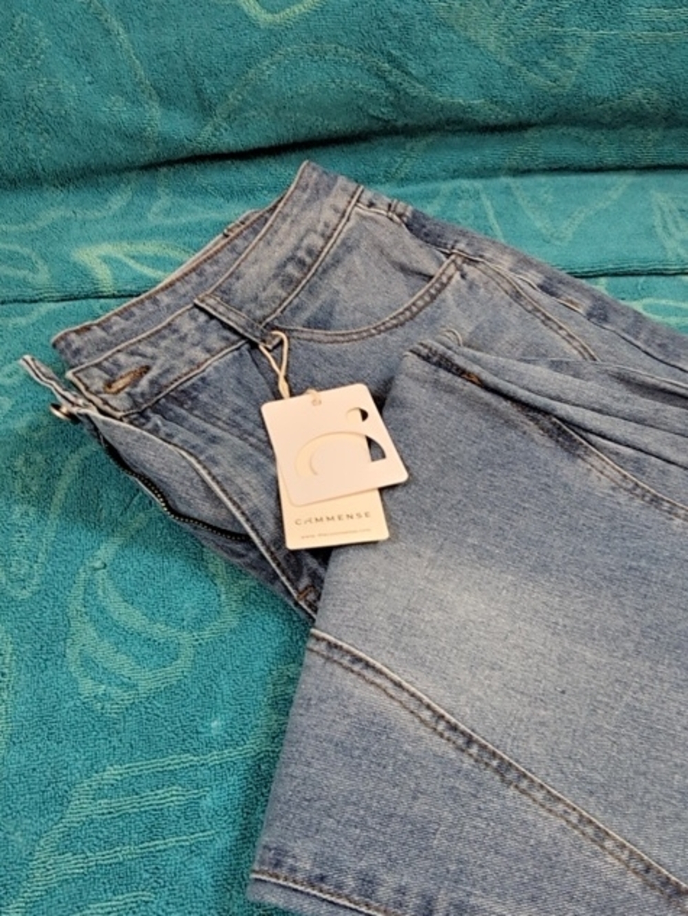 Commense High-Rise Light Blue Denim Jeans